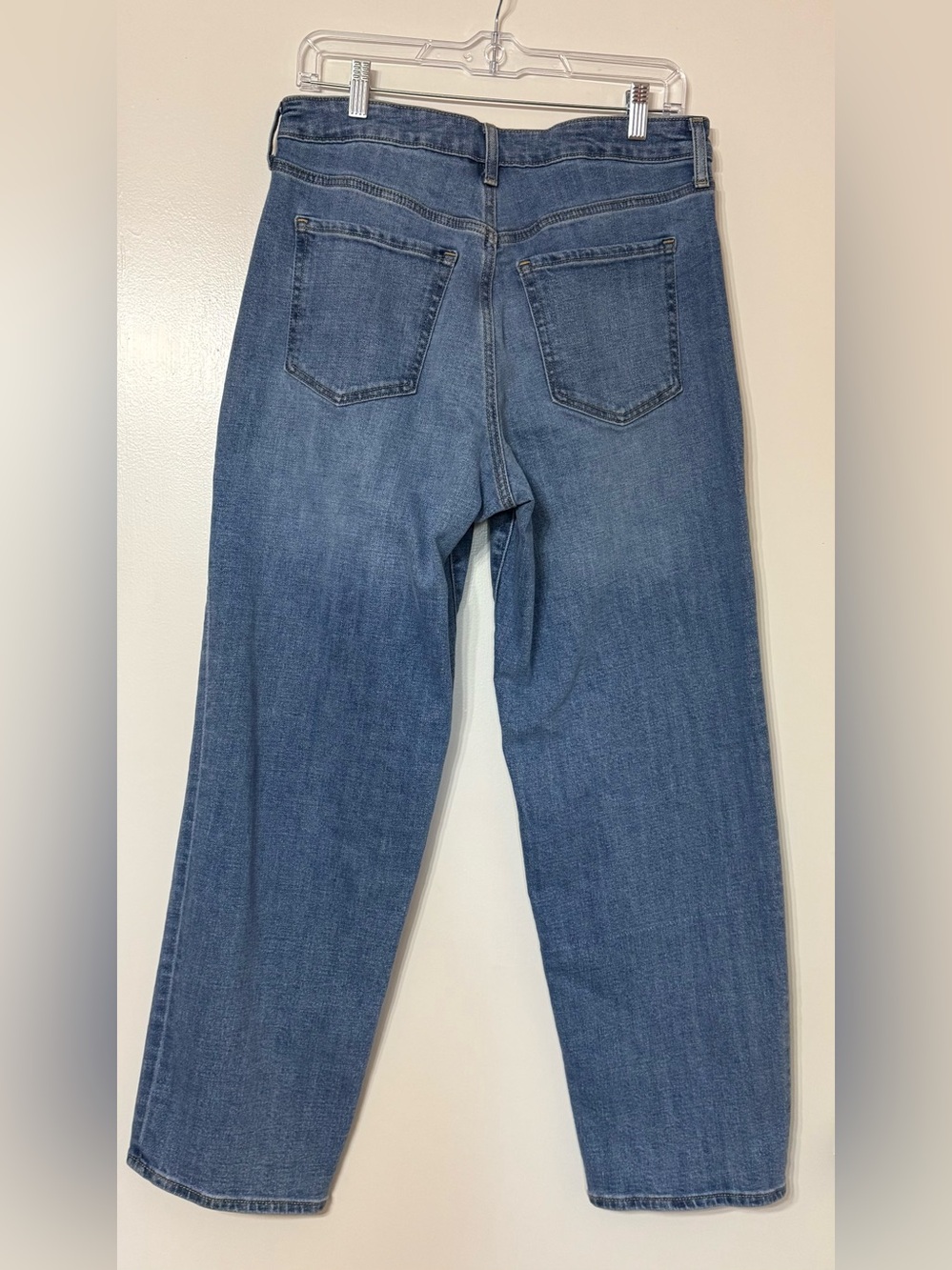 Old Navy Women's OG Loose Jeans Size 10 - Picture 2 of 3